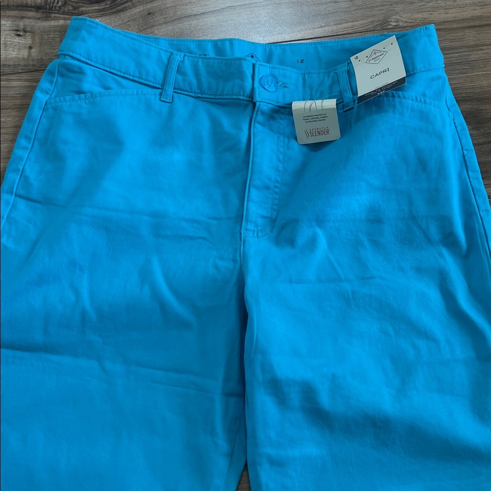 NWT St. John's Bay Teal Capri Pants Sz 12 - Picture 2 of 8